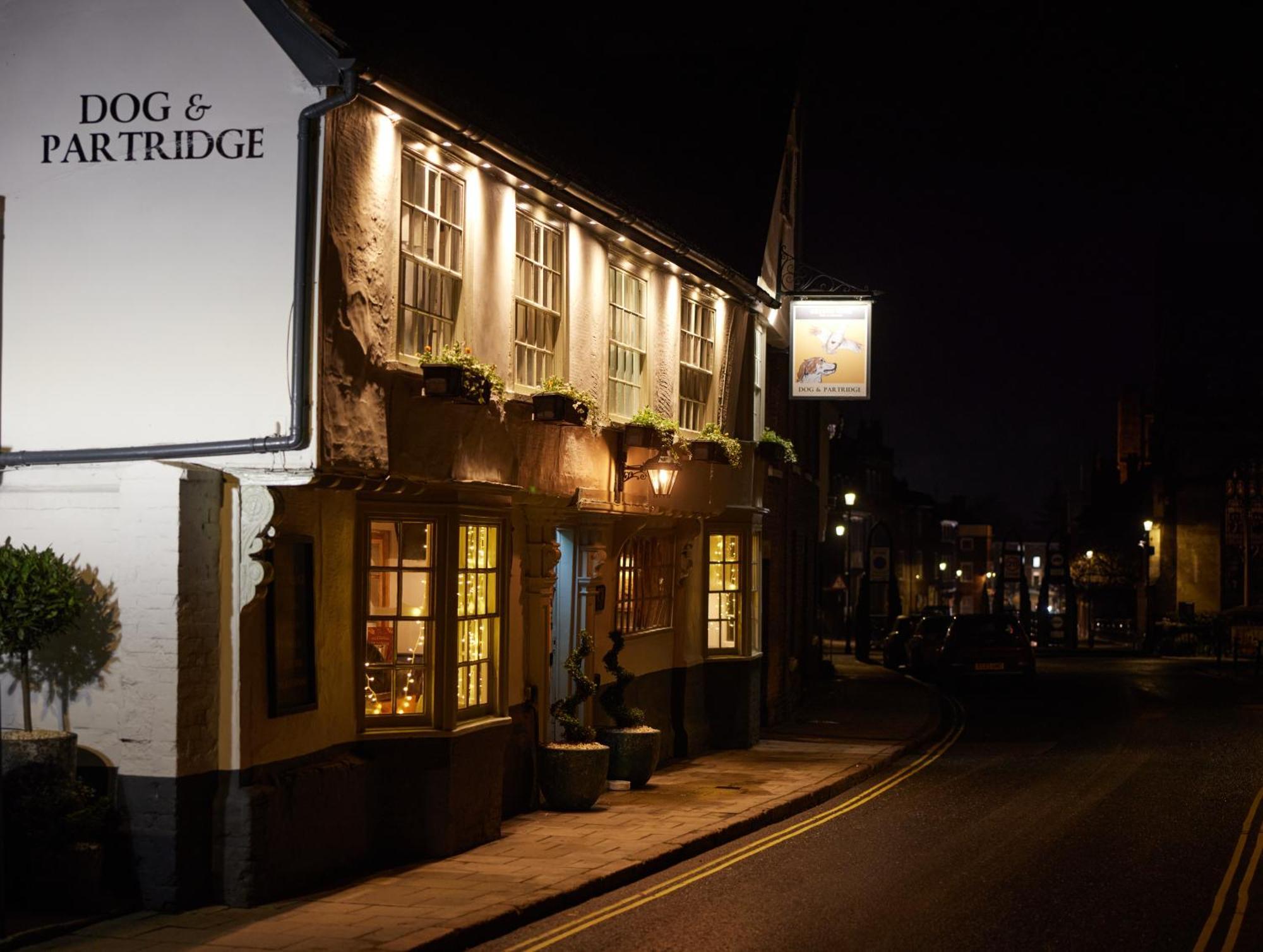 Dog And Partridge By Greene King Inns Bury St. Edmunds Buitenkant foto