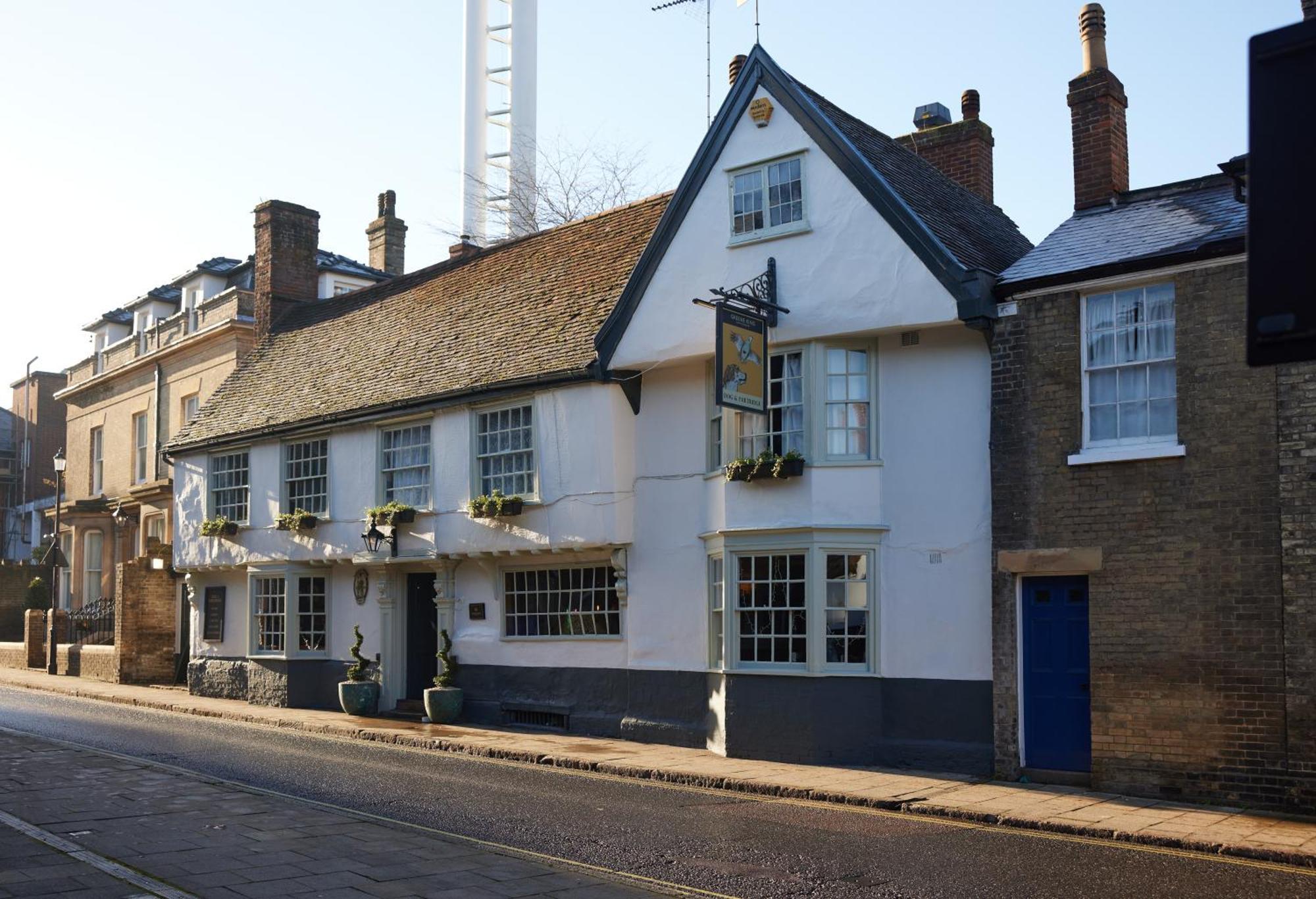Dog And Partridge By Greene King Inns Bury St. Edmunds Buitenkant foto